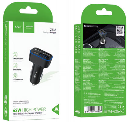 Bilader HOCO Z63A Display, 42W, 3A, 1 x USB-C - 2 x USB-A, Svart