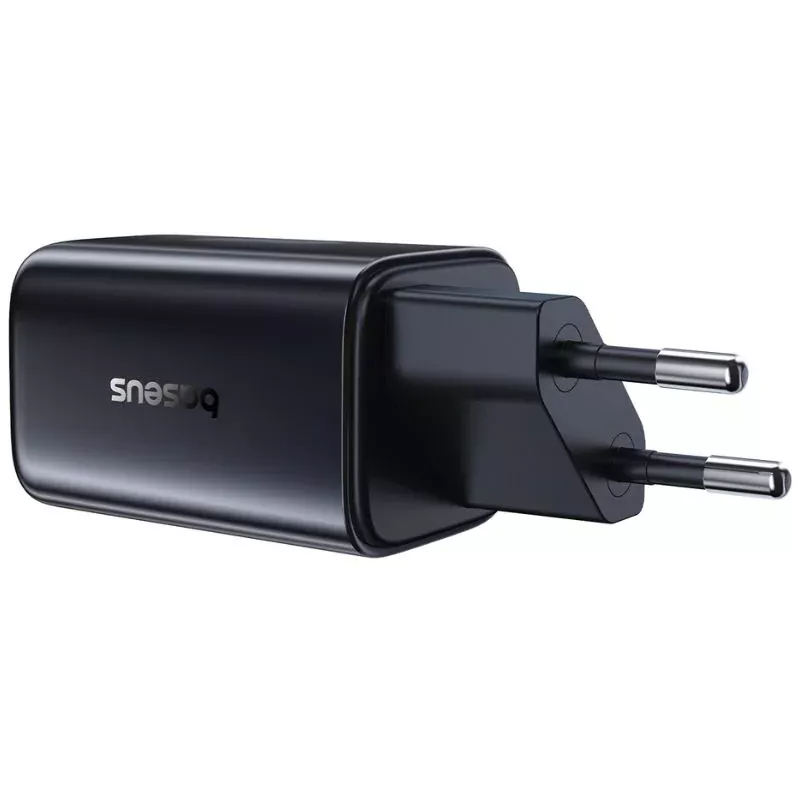 Baseus PicoGo AE11 nettverkslader, 67W, 1 x USB-A - 2 x USB-C, Svart E0121200