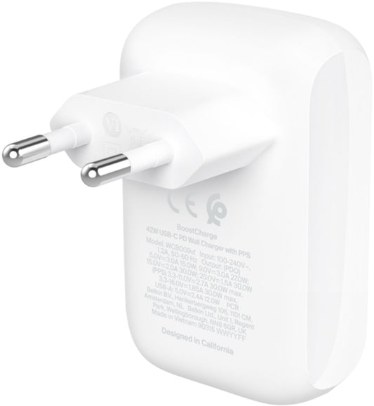 Belkin BoostCharge Dual Nettlader, 42W, 3A, 1 x USB-A - 1 x USB-C, Hvit WCB009vfWH