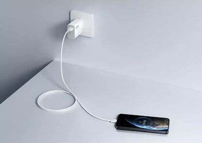 Nettlader med USB-C-kabel fra Xiaomi, 90W, 6.1A, 1 x USB-A, Hvit