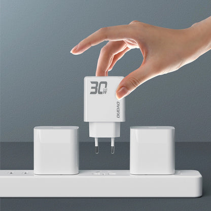 Nettverkslader med lynkabel Dudao A30EUL, 30 W, 3 A, 1 x USB-A - 1 x USB-C, hvit 