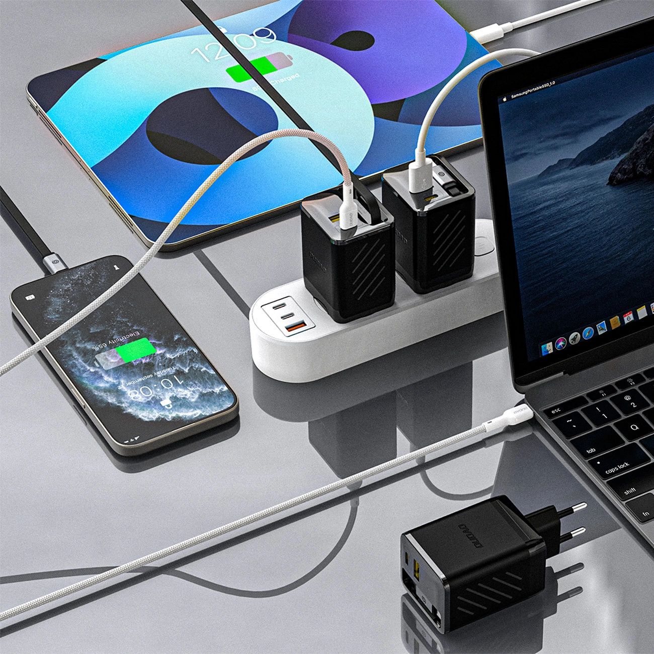 Nettlader med USB-C-kabel Dudao A67EU, 67W, 3.35A, 1 x USB-A - 1 x USB-C, Svart