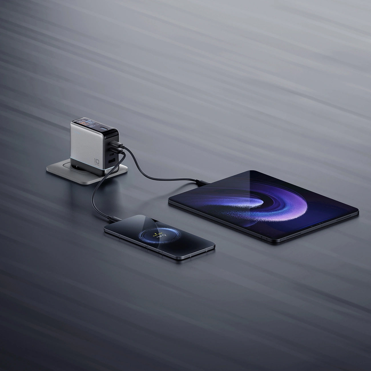Nettlader med USB-C-kabel Cuktech AD1204U Display, 120W, 6A, 1 x USB-A - 2 x USB-C, Sølv