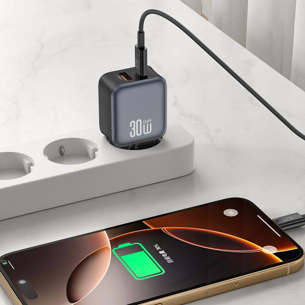 Nettlader med Lightning-kabel XO Design L156, 30W, 3A, 1 x USB-A - 1 x USB-C, Svart