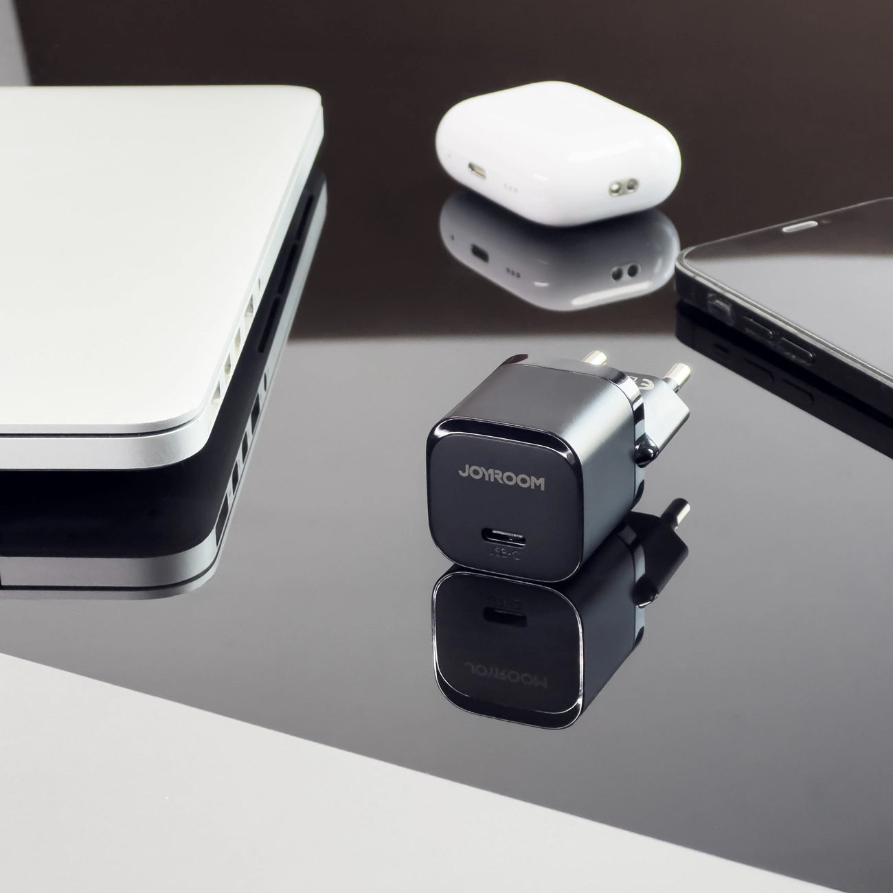 Joyroom JR-TCF02 nettverkslader, 20W, 3A, 1 x USB-C, Svart