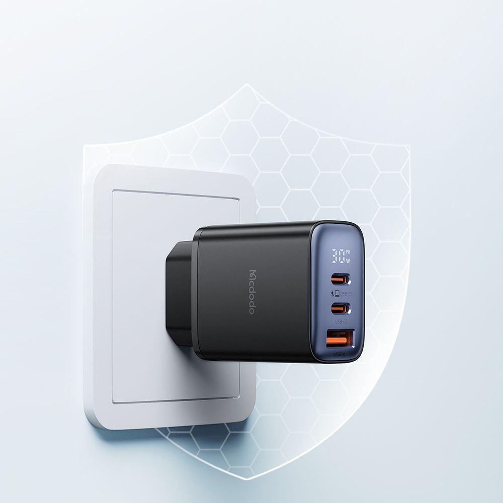 McDodo CH-2180 Nettlader Display, 30W, 3A, 1 x USB-A - 2 x USB-C, Svart