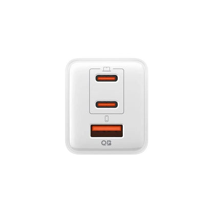 Spigen EE473EU Essential Nettlader, 47W, 3A, 1 x USB-A - 2 x USB-C, Hvit ACH09464