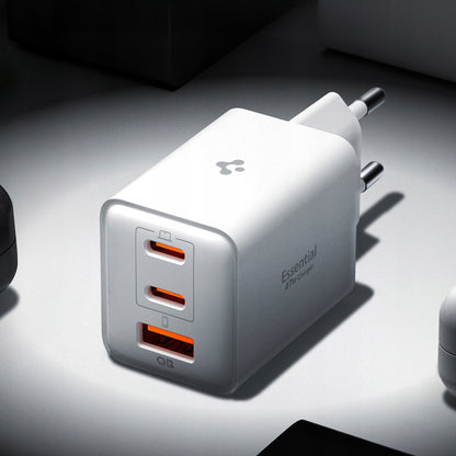 Spigen EE473EU Essential Nettlader, 47W, 3A, 1 x USB-A - 2 x USB-C, Hvit ACH09464