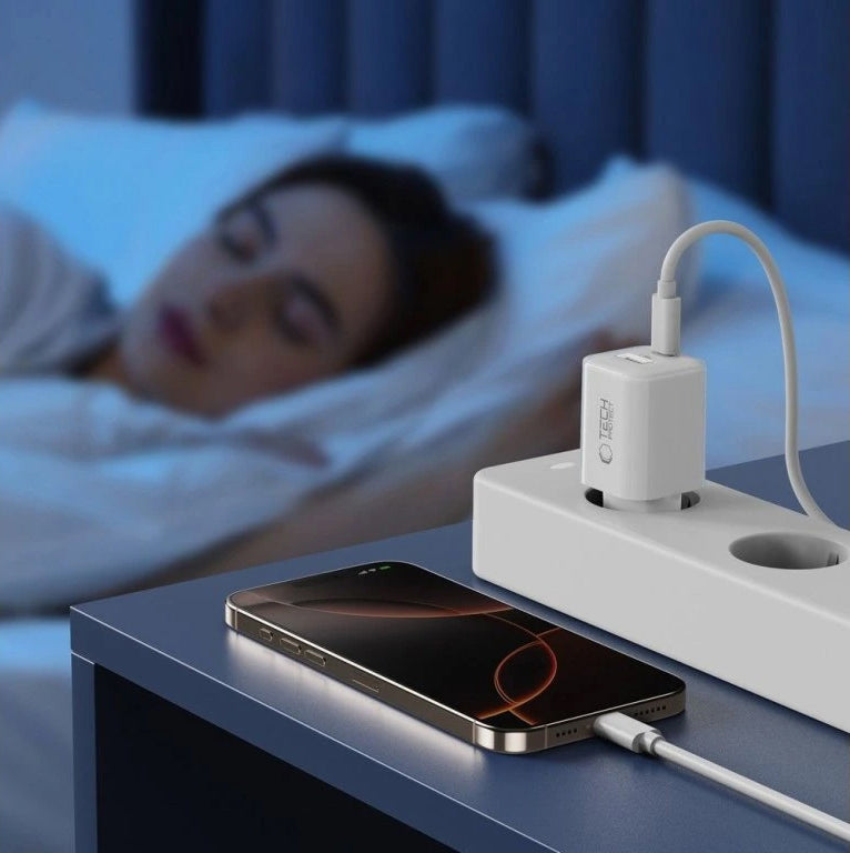 Nettlader Tech-Protect NCM33W, 33W, 3A, 1 x USB-A - 1 x USB-C, Hvit