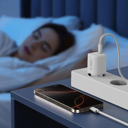 Nettlader Tech-Protect NCM33W, 33W, 3A, 1 x USB-A - 1 x USB-C, Hvit