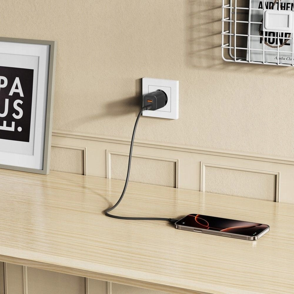 Nettlader Tech-Protect NCM33W, 33W, 3A, 1 x USB-A - 1 x USB-C, Svart