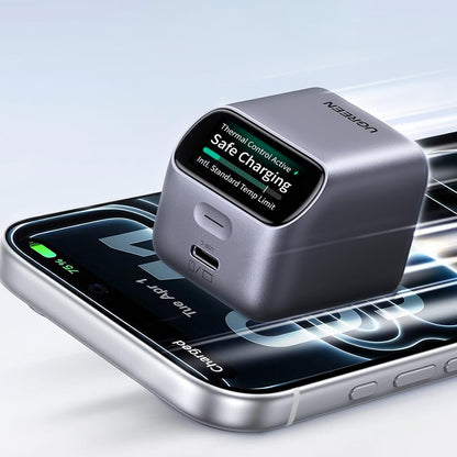 UGREEN Nexode Pro X740 (25419B) nettverkslader med display, 45 W, 3 A, 1 x USB-C, grå