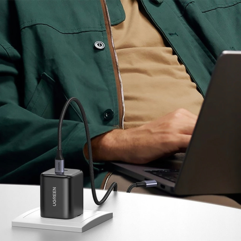 UGREEN X526 nettadapter (65058), 45W, 3A, 2 x USB-C, svart