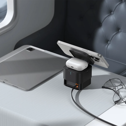 Baseus MagPro 3-i-1 trådløs USB-C-lader, 25 W, 1 x USB-C, svart P10264100123-01