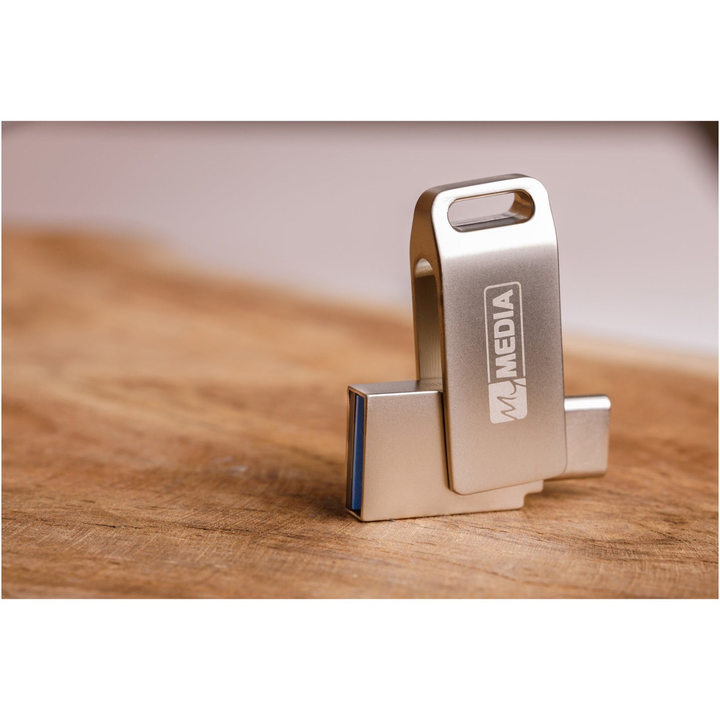 Ekstern USB-A-minne Verbatim MyDual, 32GB