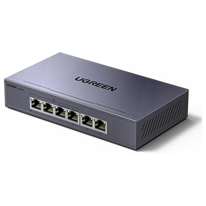 UGREEN CM741 nettverksswitch (35371EU), grå