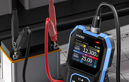 Tester Service Fnirsi HRM-10 for måling av intern motstand og spenning på batteri / akkumulator
