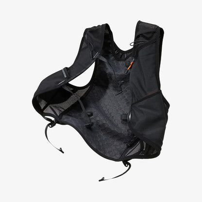 Spigen Dynamic Shield A721 Løpevest, Størrelse L - XL, Svart AMP10225